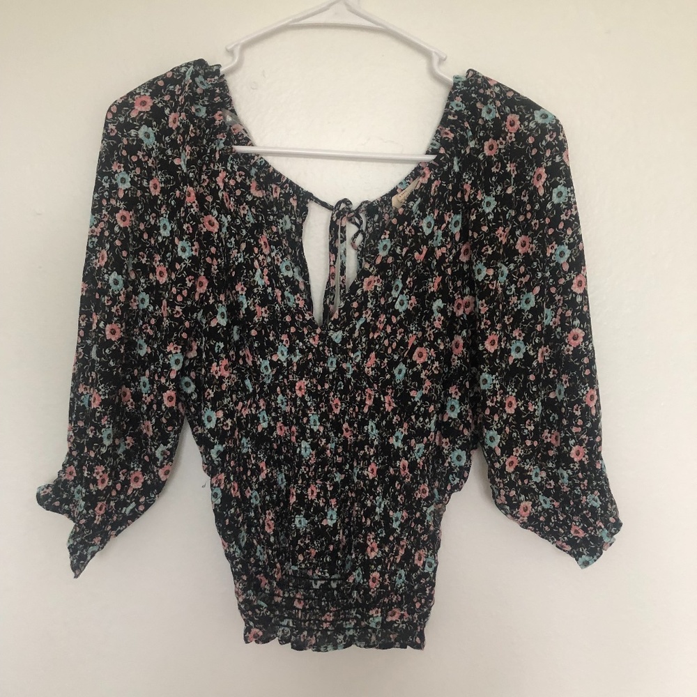 Shirt chocolate brand, pattern with blue and pink flowers